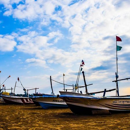 Tenasi Beach Resort Ahangama Zewnętrze zdjęcie