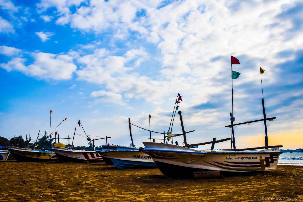 Tenasi Beach Resort Ahangama Zewnętrze zdjęcie